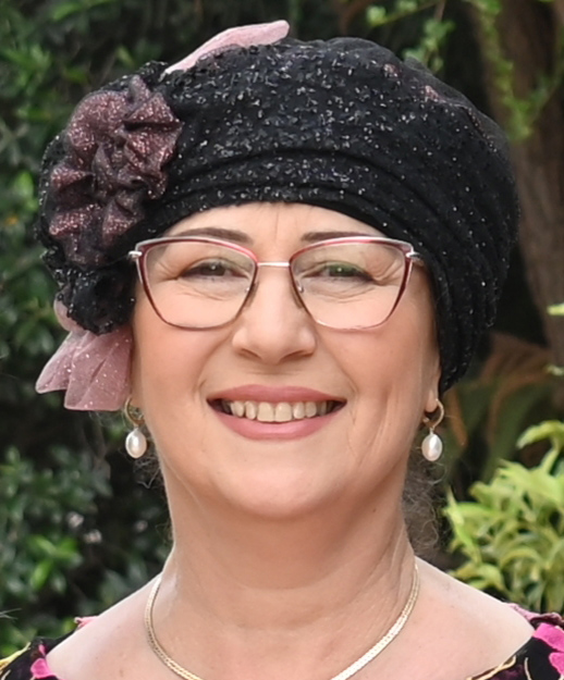 דפנה אונגר